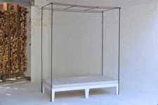 030 Daydreamer daybeds with white vinyl mattress, no curtains